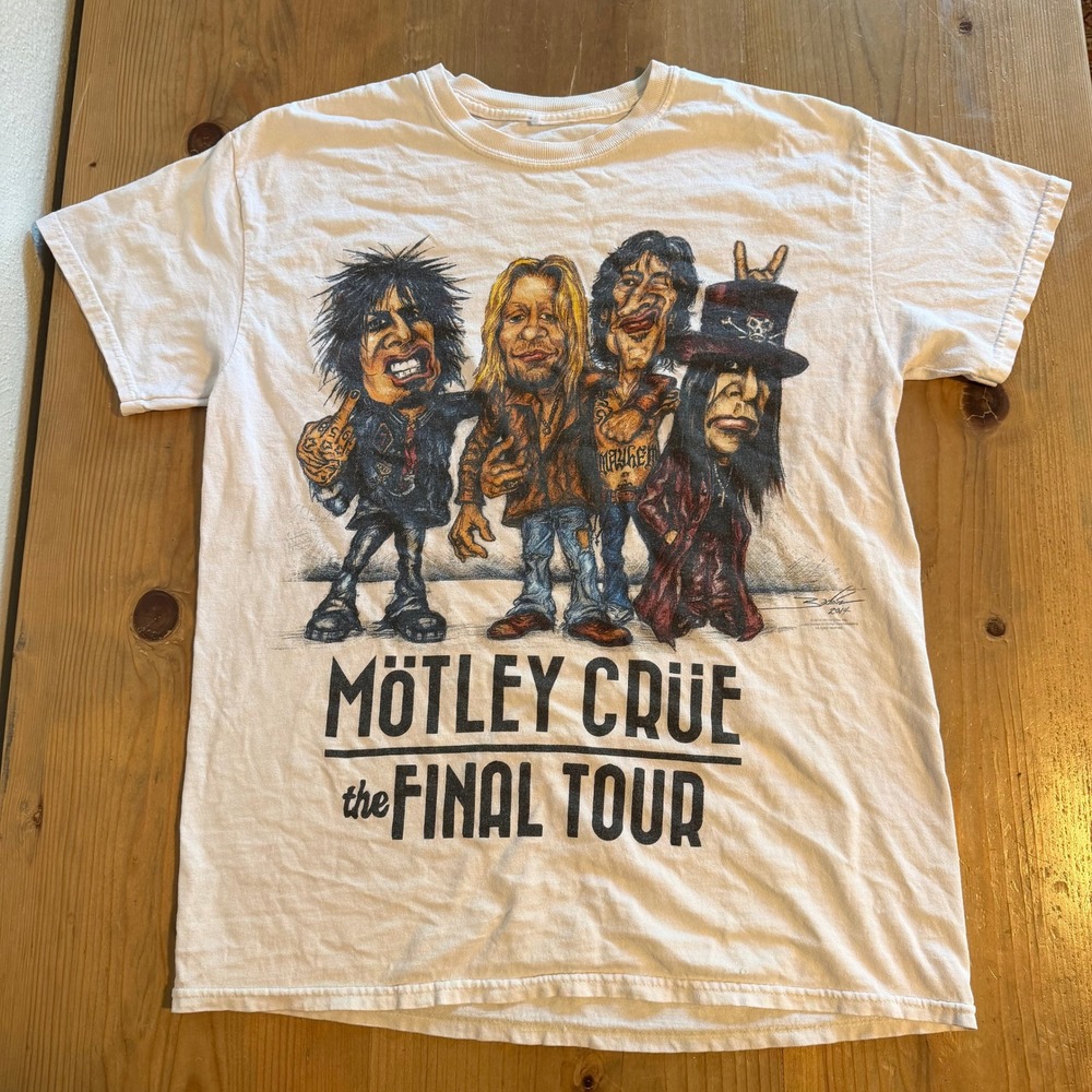 Motley Crue The Final Tour 2014 Caricature Graphic Shirt Womens Medium  White